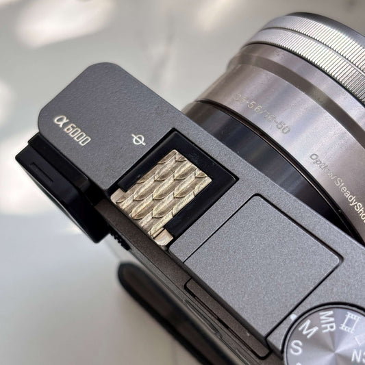 feathers cnc detailed silver 3D hot shoe cap