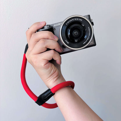 9mm Paracord Camera Wrist Strap –  Hand Strap for Sony, Fujifilm & Compact Cameras