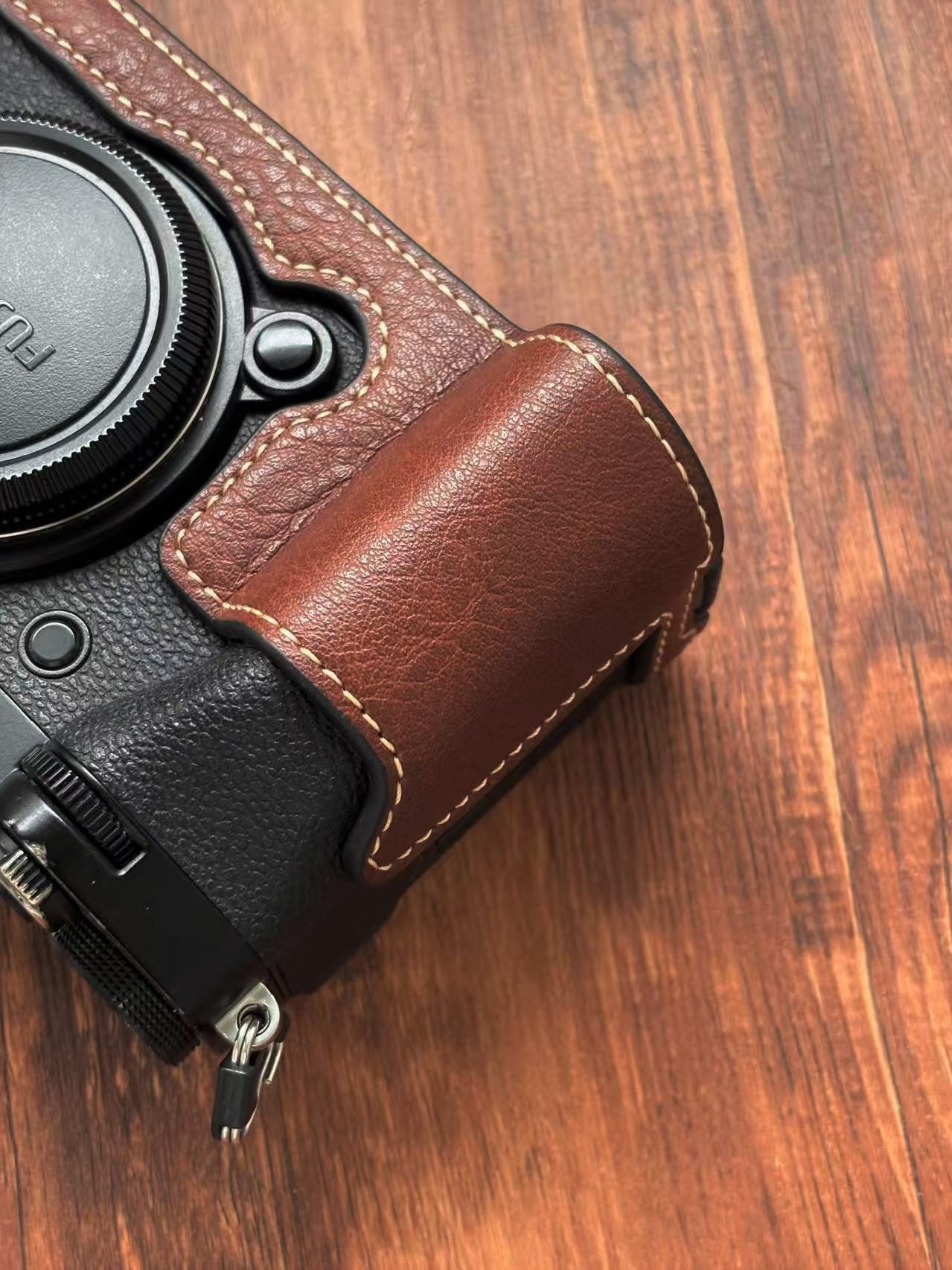 Fujifilm X-T5 Leather Half Case