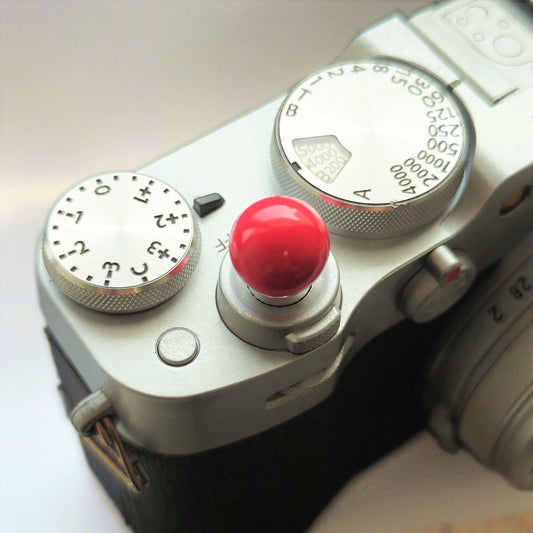 Arcade Red - Threaded Soft Release Button