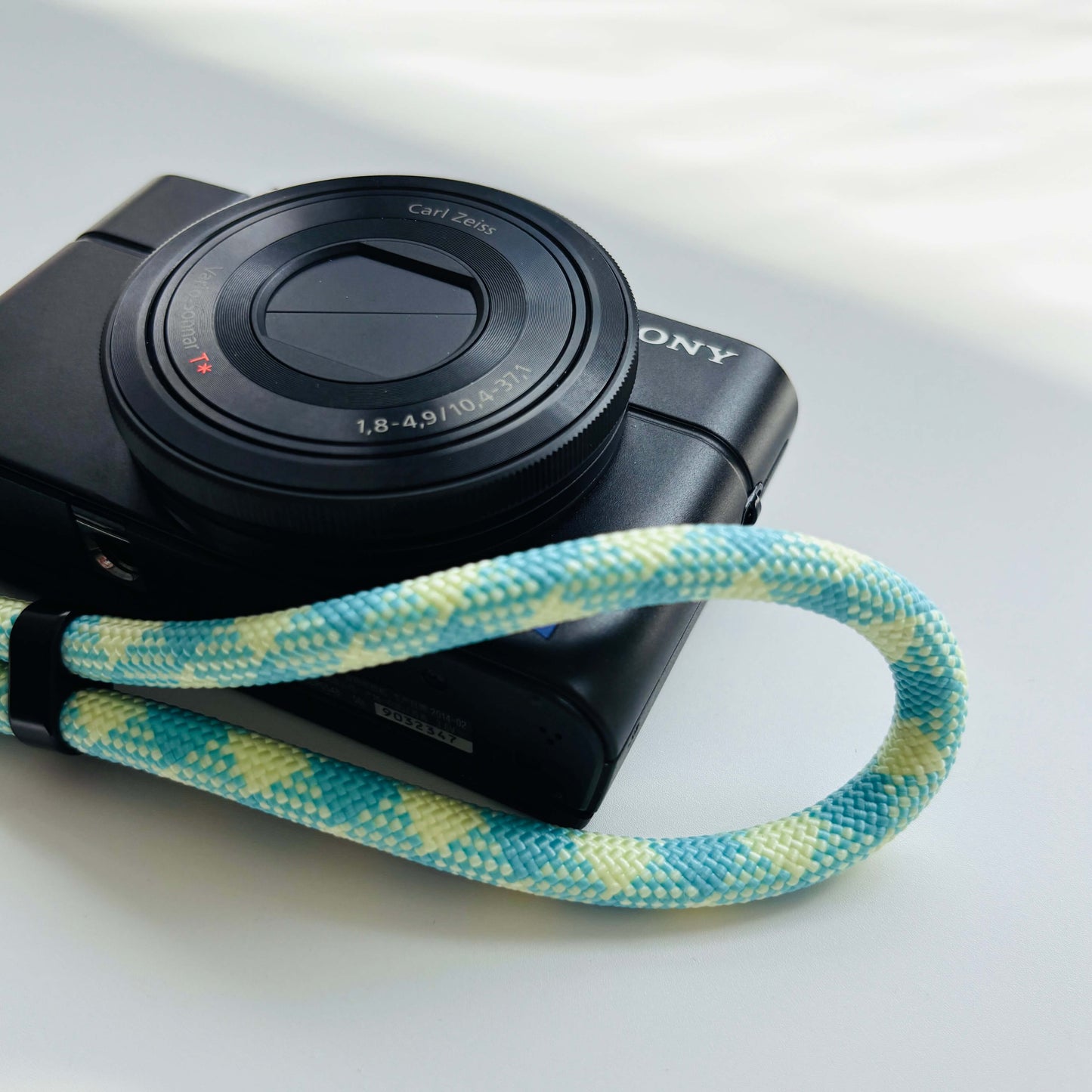Luminous Paracord Camera Wrist Strap – 7mm Braided Hand Strap for Sony, Fujifilm & Compact Cameras