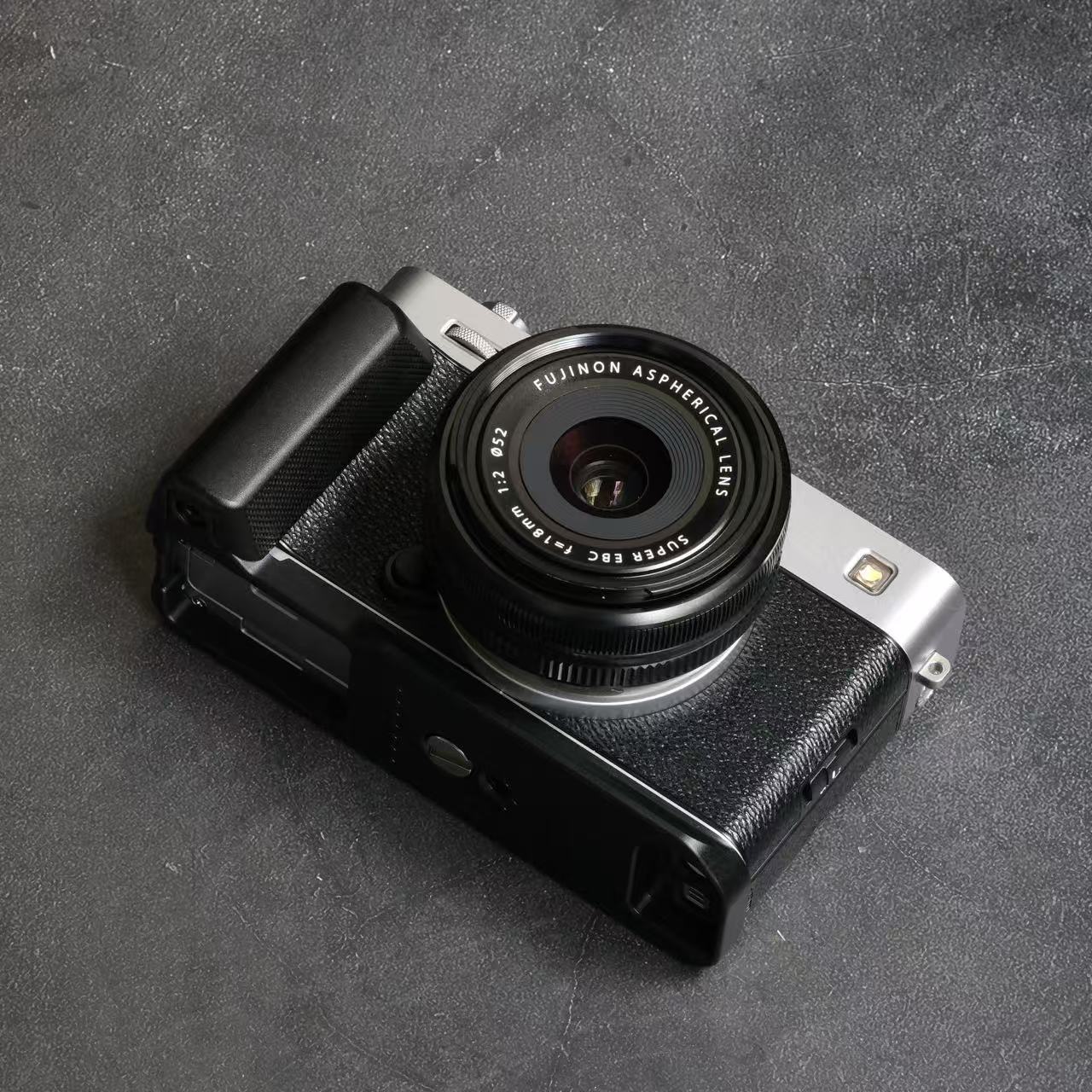 L shape hand grip x-e5