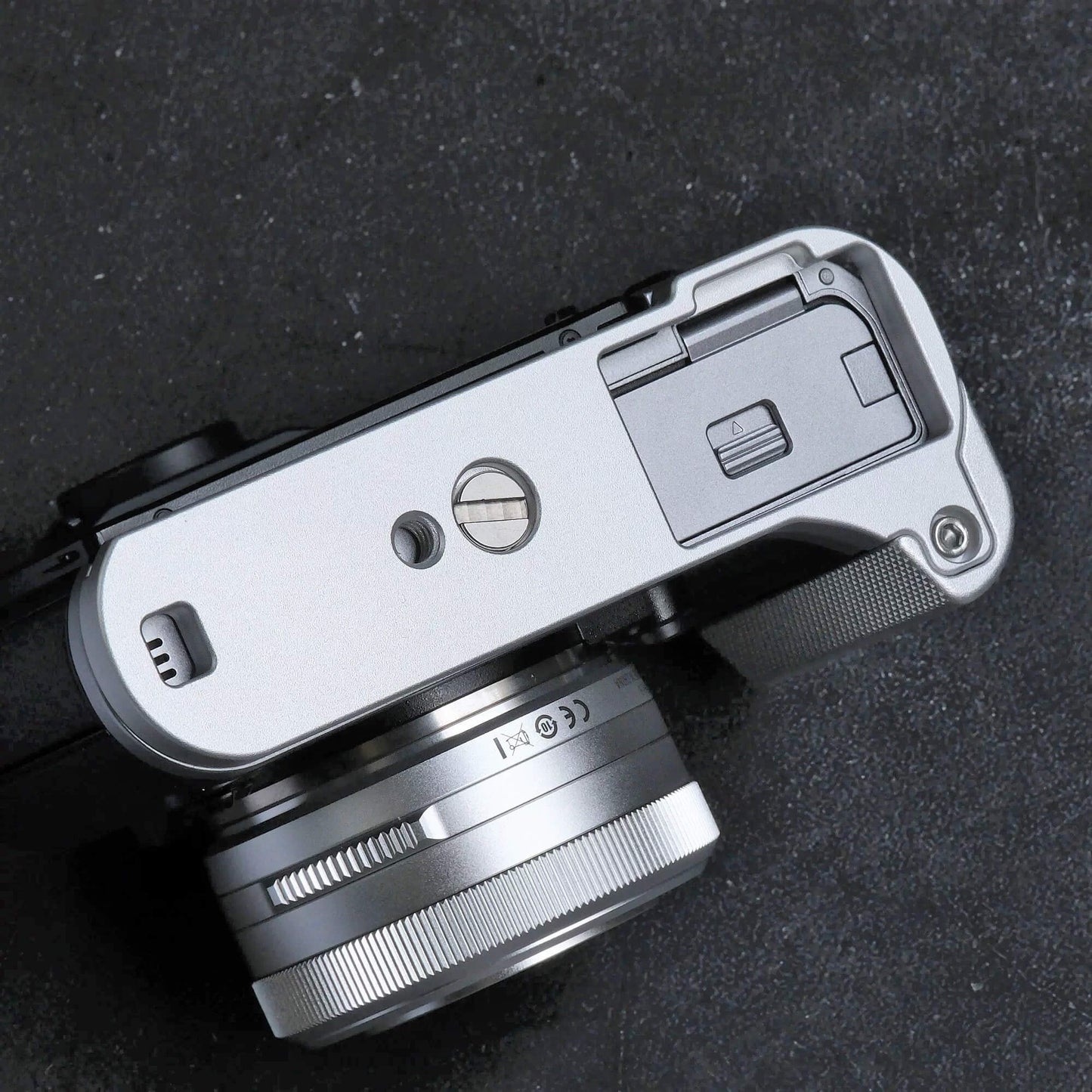 fujifilm x-t50 anti-slip metal hand grip back