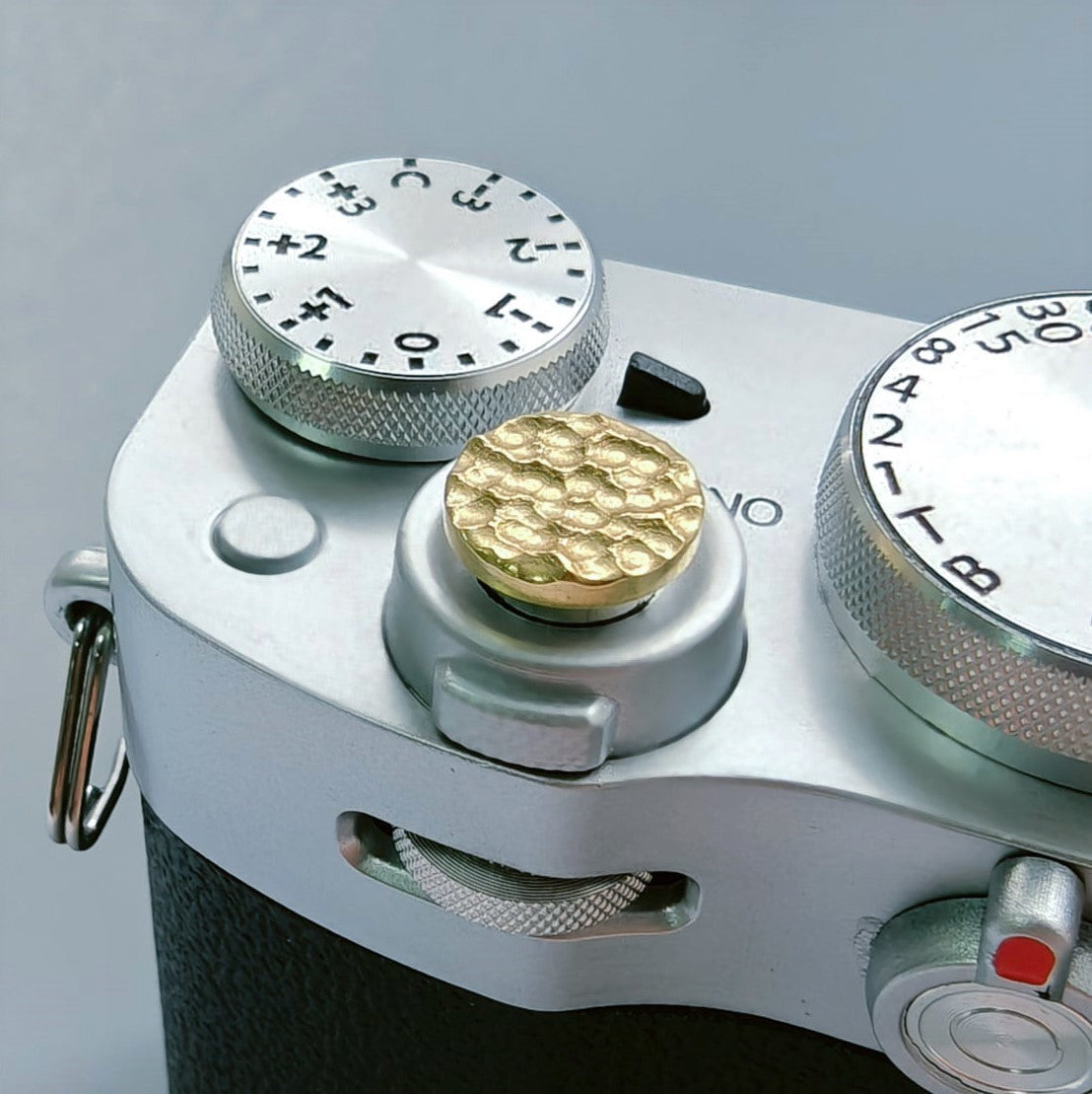 Hand Hammered Camera Shutter Button – Threaded Soft Release