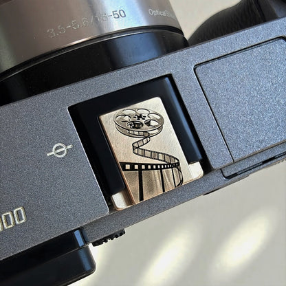Vintage film roll hot shoe cover for Nikon F3 – right view