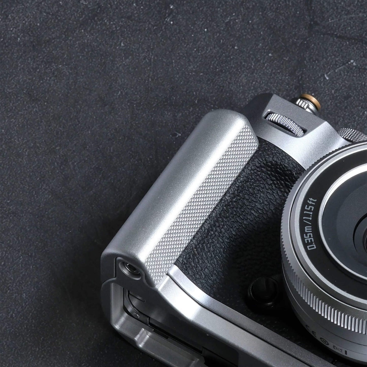 textured metal hand grip fujifilm x-t50