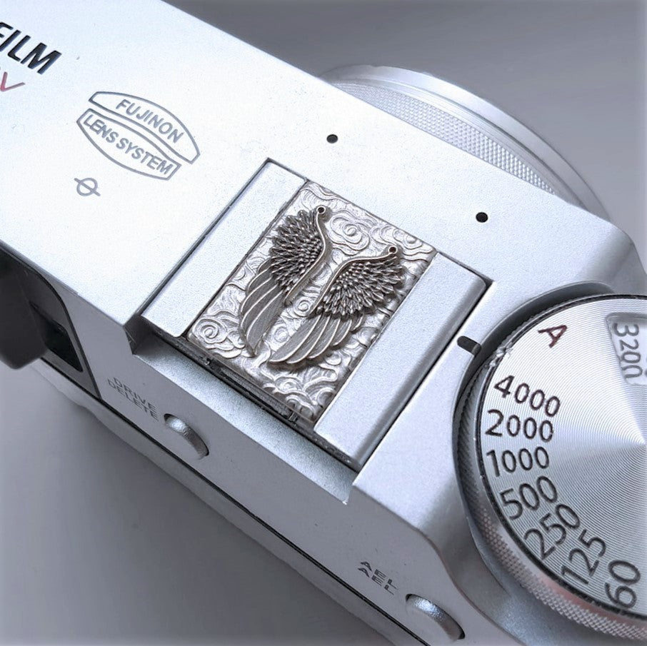 Pikachu Spark – Silberne Blitzschuhabdeckung für die Kamera